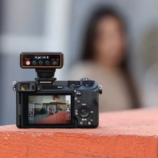 Ulanzi L044GBB2 F12 mini fényképezőgép vaku, Sony, Canon, Nikon, Panasonic, Olympus (UL-L044GBB1)