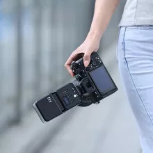 Ulanzi L060GBB1 F32 fényképezőgép vaku, dönthető fej, középpontos érintkezővel, 1400mAh (UL-L060GBB1)