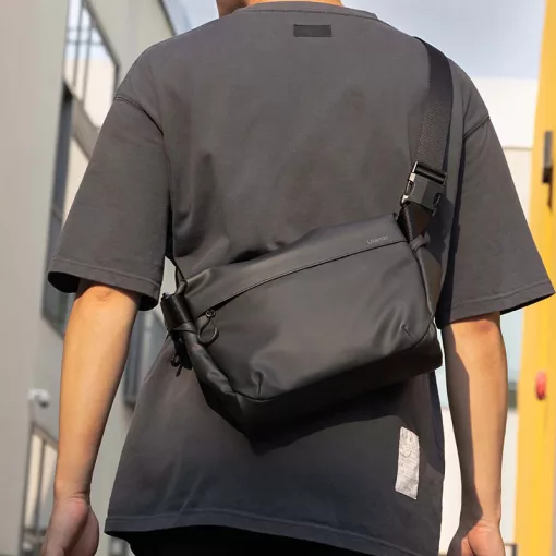 Ulanzi PB008 vlogging gear bag fotós rendszerező oldaltáska, 6L, vízálló, fekete (UL-3050A)
