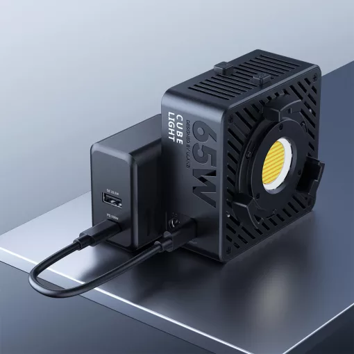 Ulanzi 65W EC65 bi-color Led lámpa fényformálókkal, 46Wh akku, 2500-6500K, APP vezérlés, mini Bowens (UL-L187)