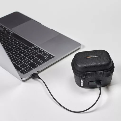 Rode Charge Case töltő tok és hordtáska Wireless GO II vezeték nélküli mikrofon rendszerhez (CHARGECASE)